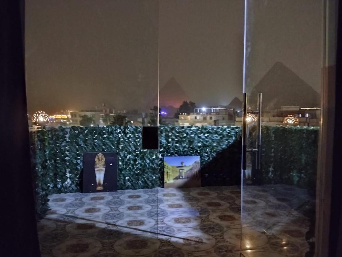 Three Golden Pyramids Bed & Breakfast Cairo Exterior photo